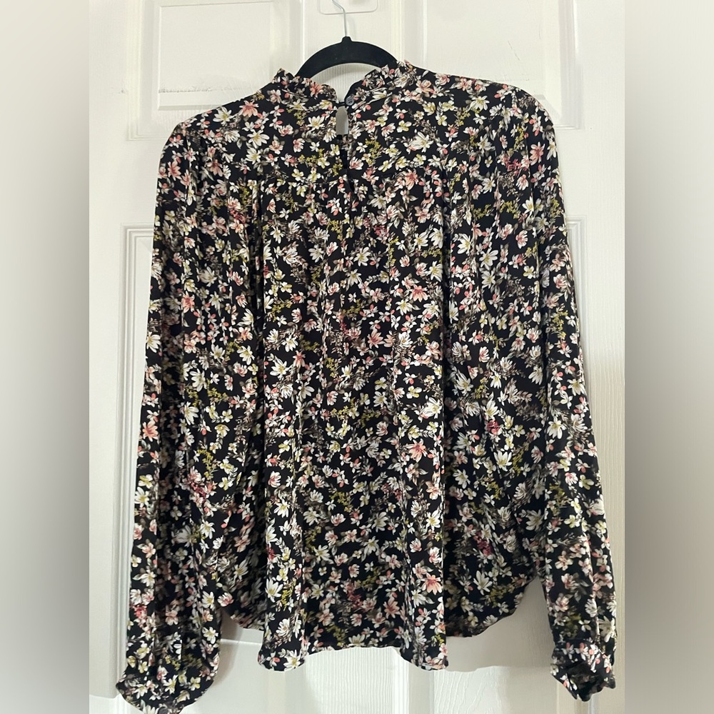 LOFT Black Floral Blouse with ruffle Accents - Picture 4 of 4